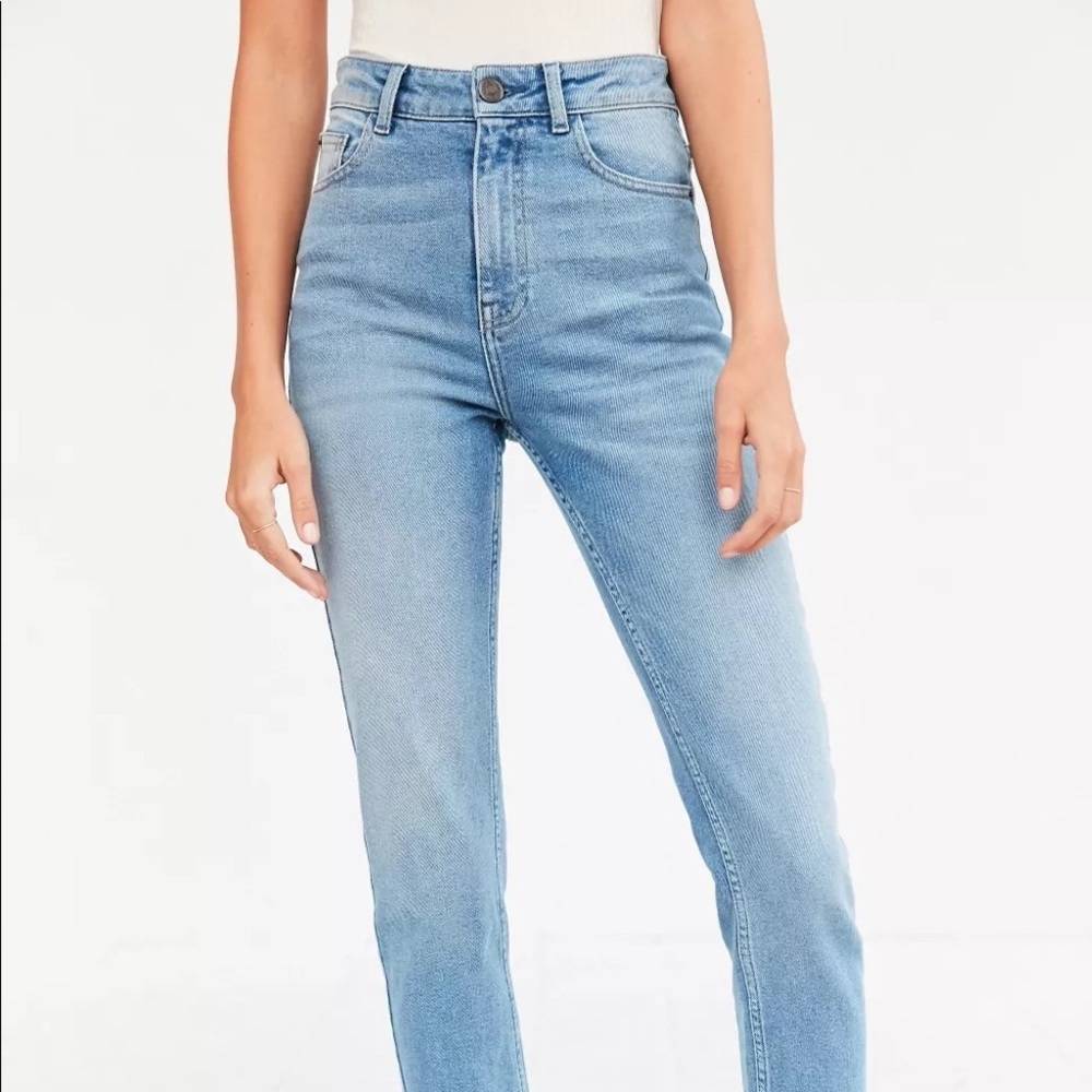 ✨3 for $25✨ BDG Girlfriend High Rise Jeans